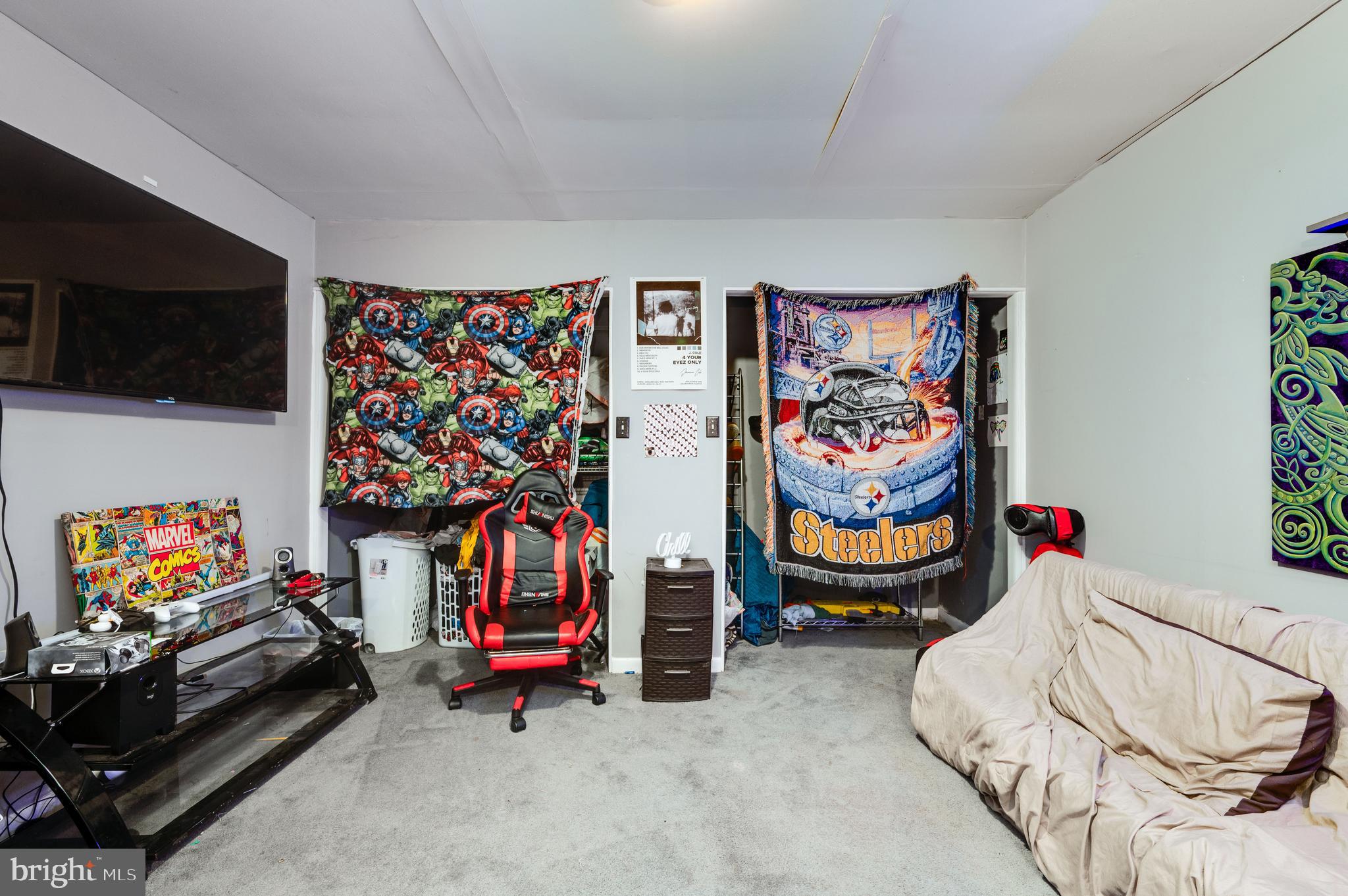 CLOVER CROSSING - Residential