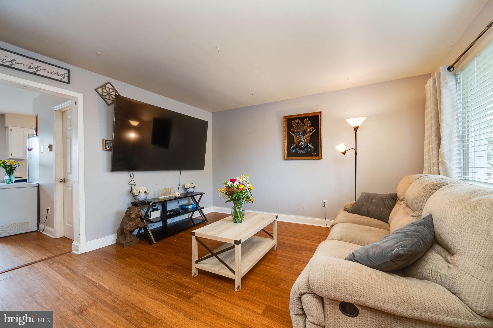 CLOVER CROSSING - Residential