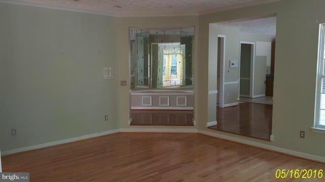 WOODMORE HIGHLANDS - Residential