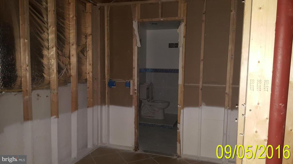 WOODMORE HIGHLANDS - Residential