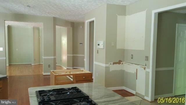 WOODMORE HIGHLANDS - Residential