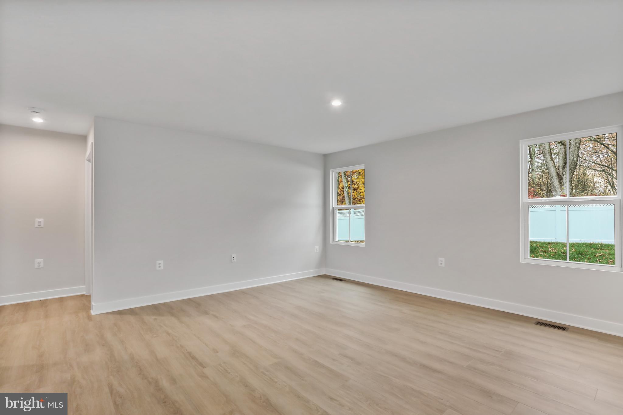 ARCADIA NORTH - Residential