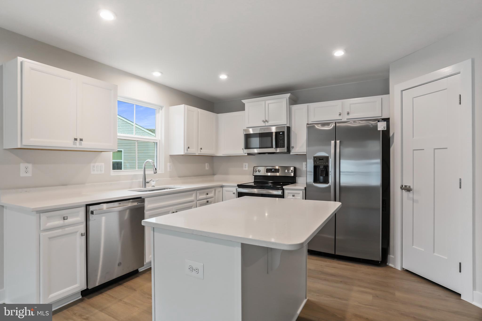 ARCADIA NORTH - Residential