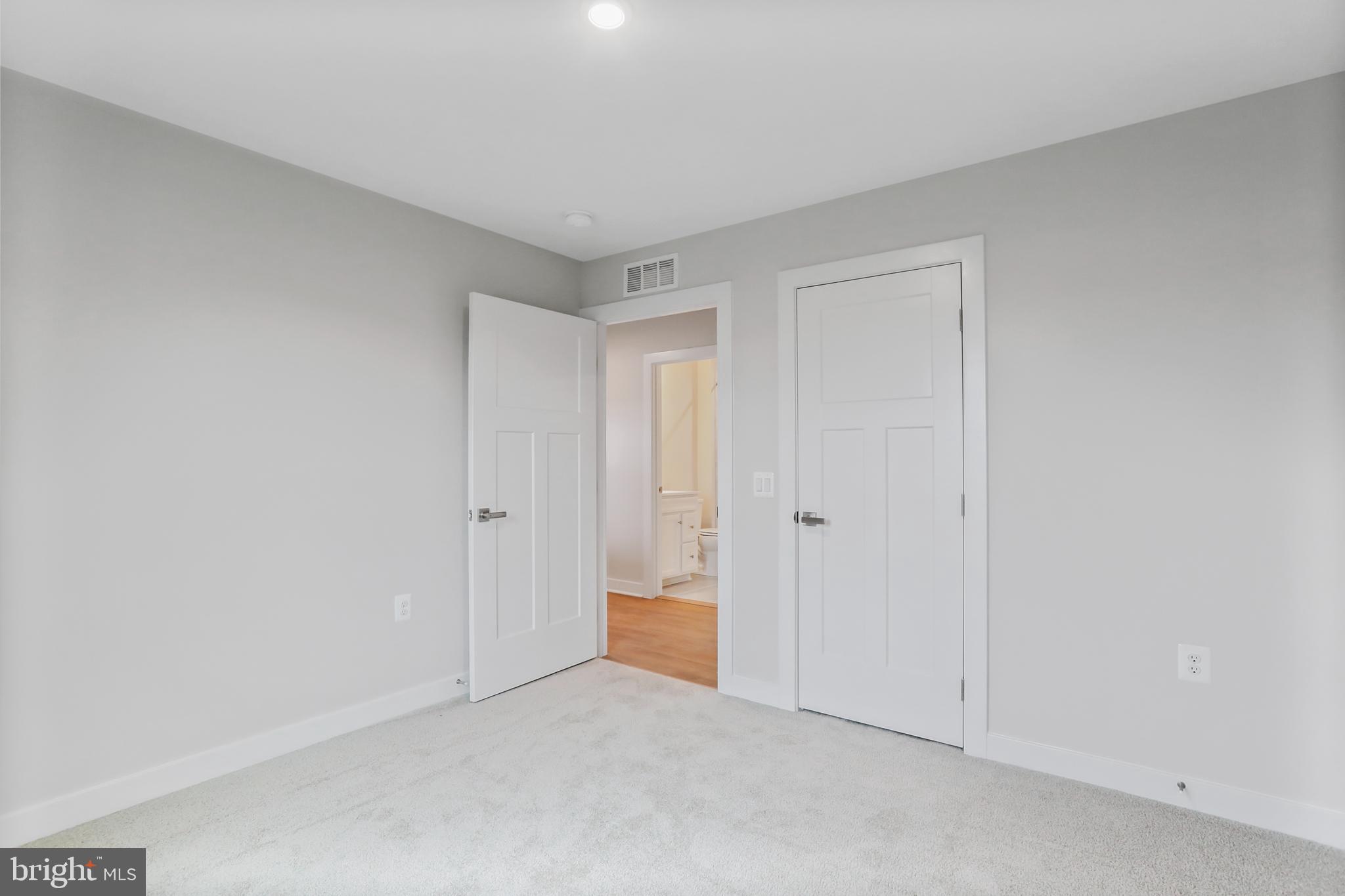 ARCADIA NORTH - Residential