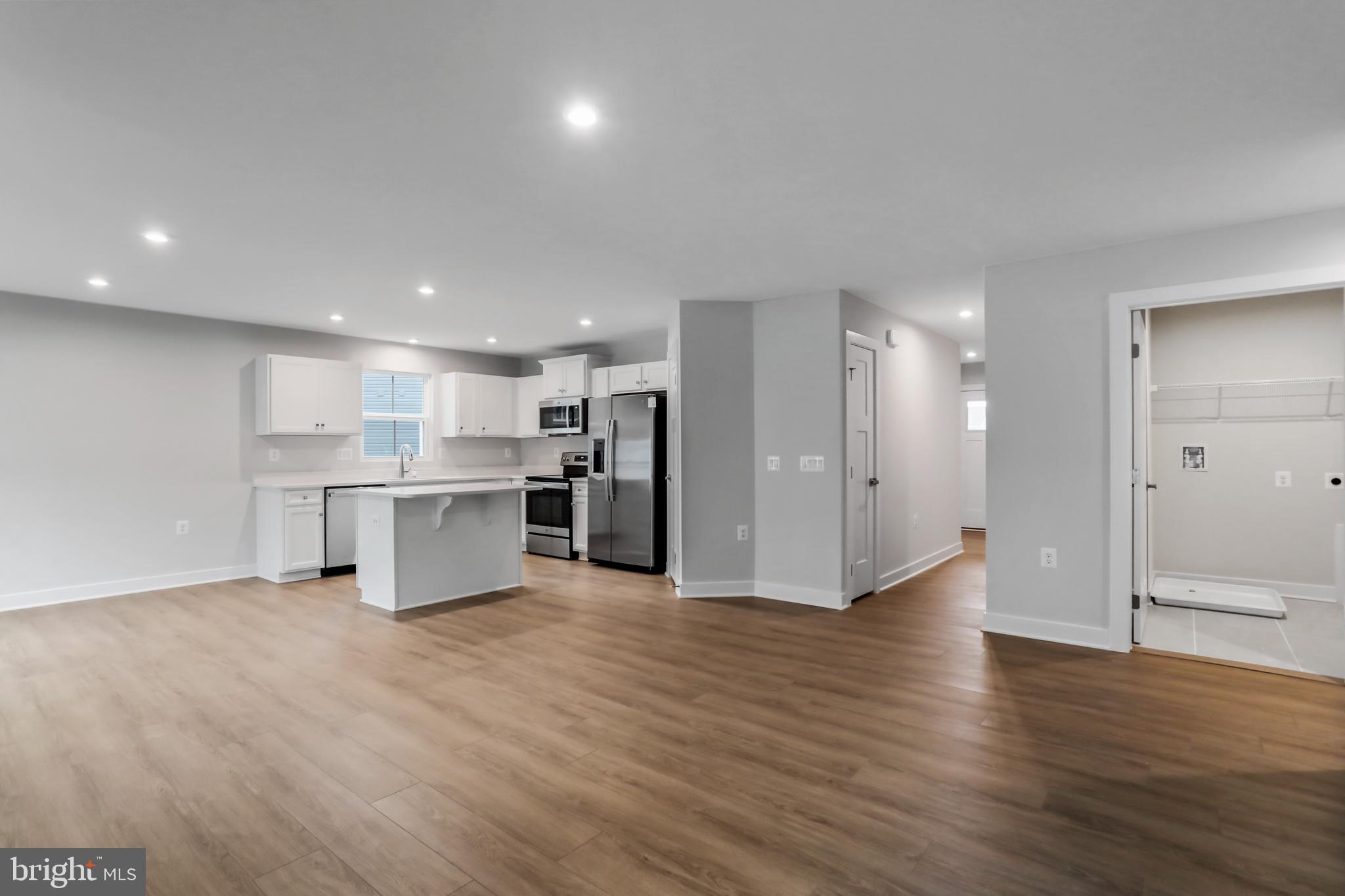 ARCADIA NORTH - Residential