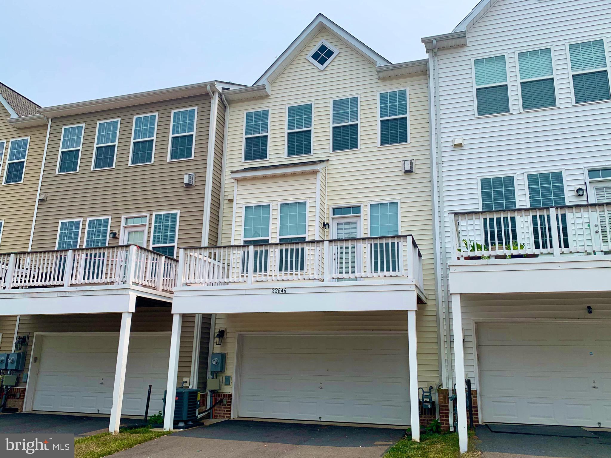 22646 WISPY GREEN TERRACE