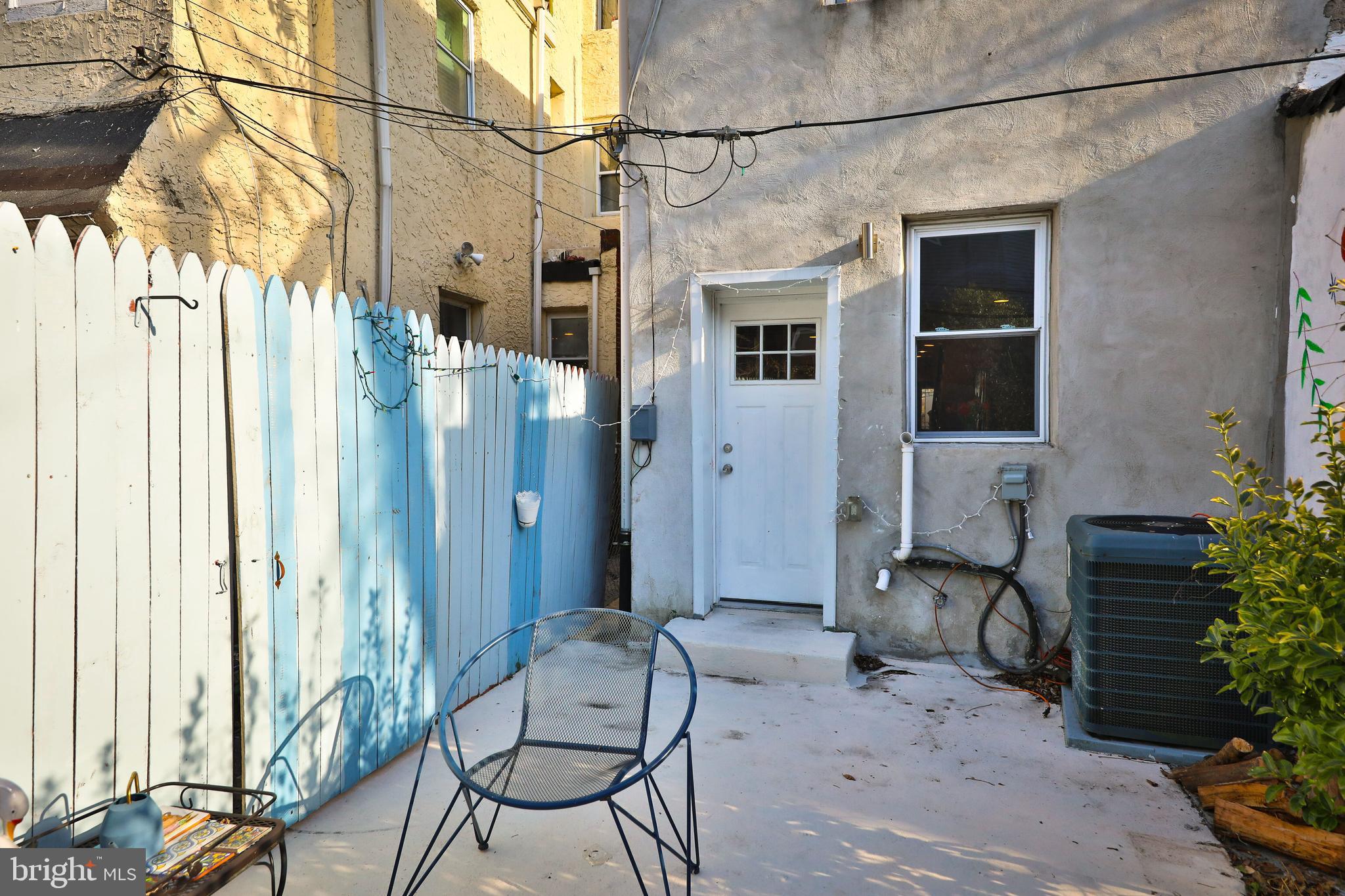 GERMANTOWN (WEST) - Residential