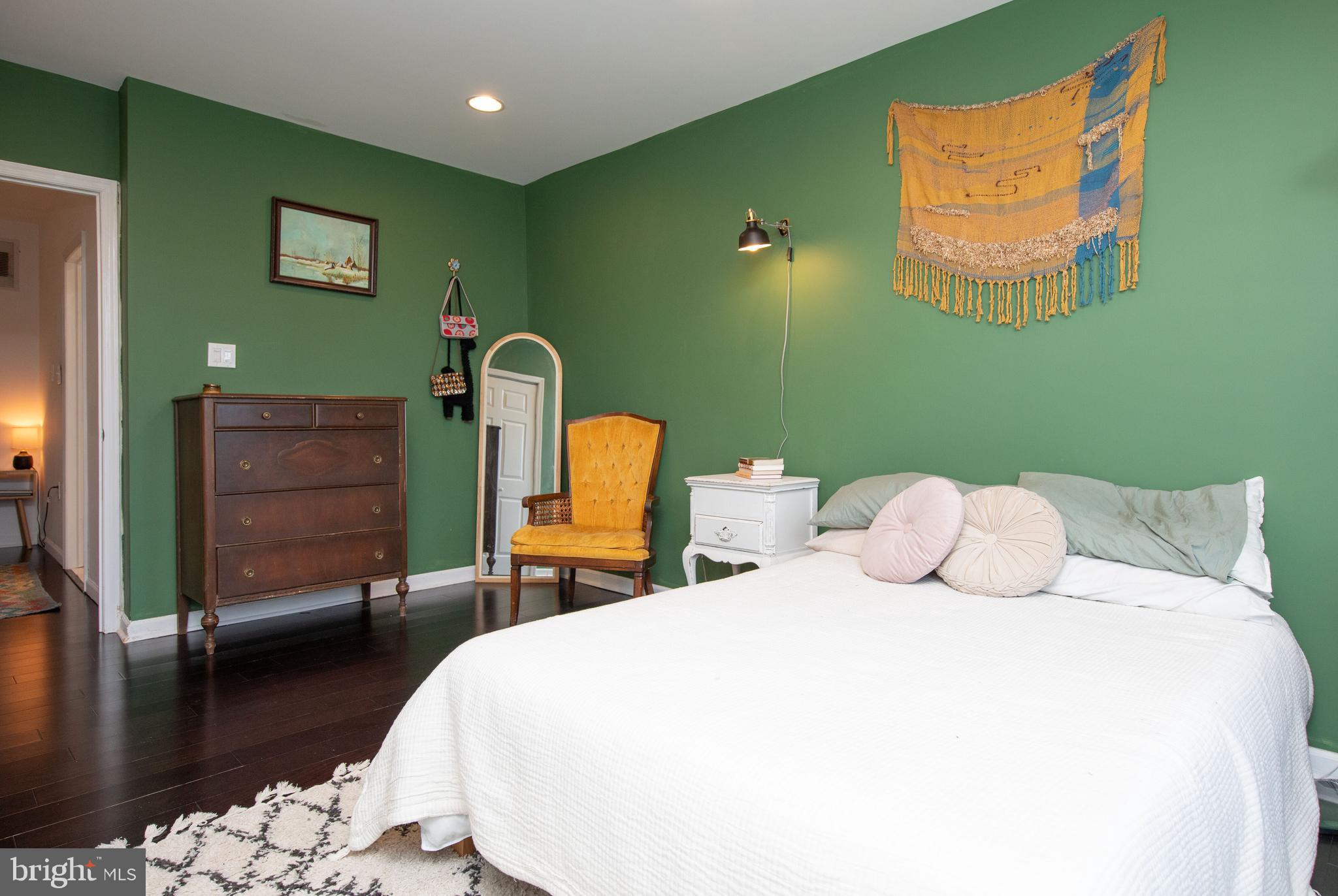 GERMANTOWN (WEST) - Residential