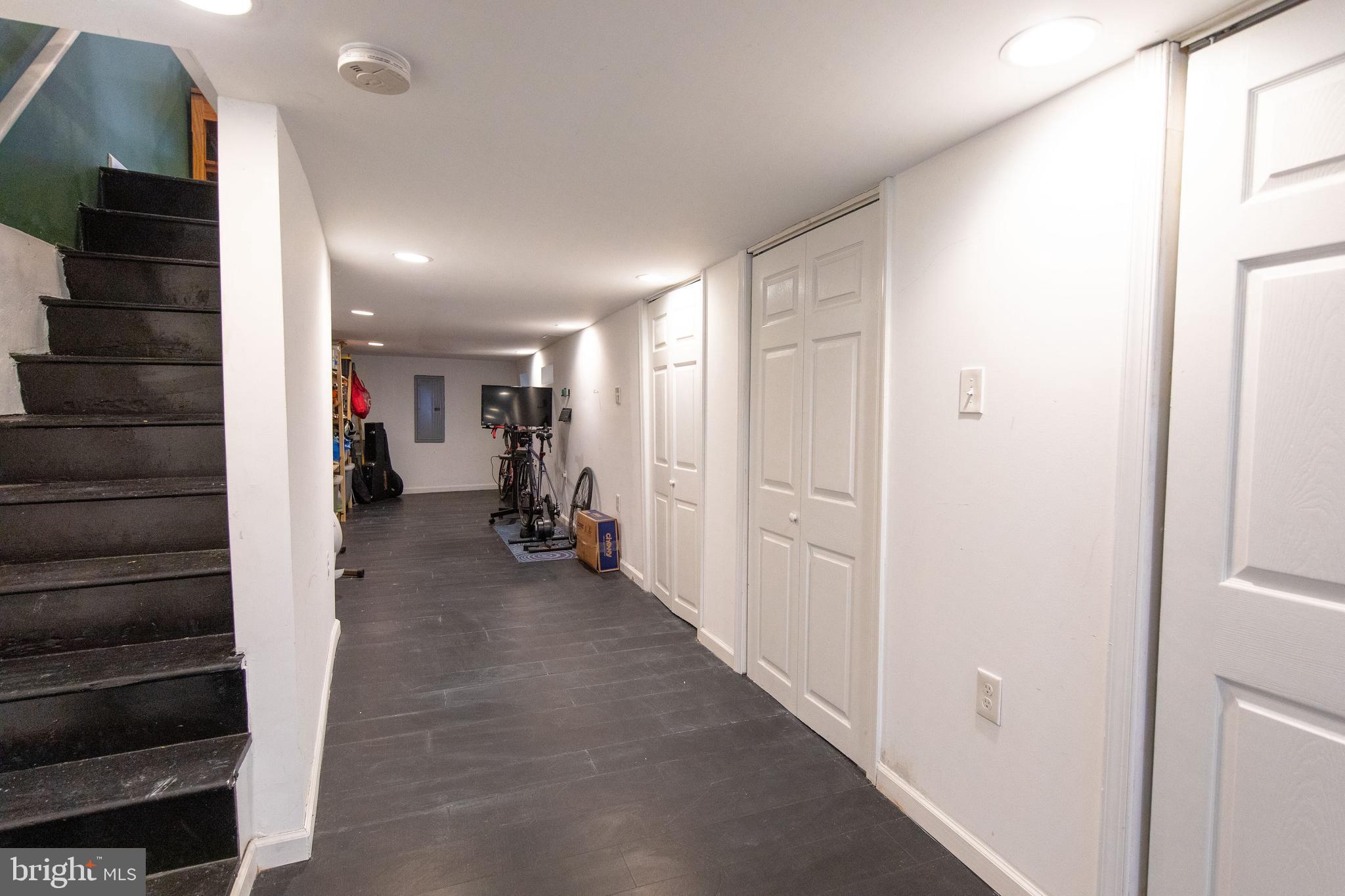 GERMANTOWN (WEST) - Residential