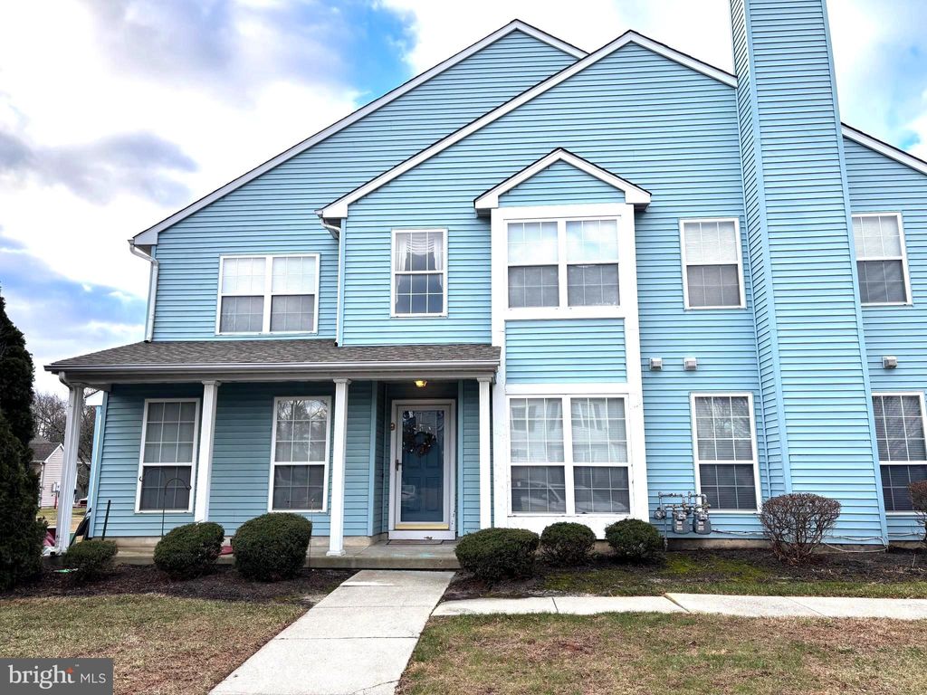 Photo of 9 Harvest Drive, WEST DEPTFORD, NJ 08086 (MLS # NJGL2069076)