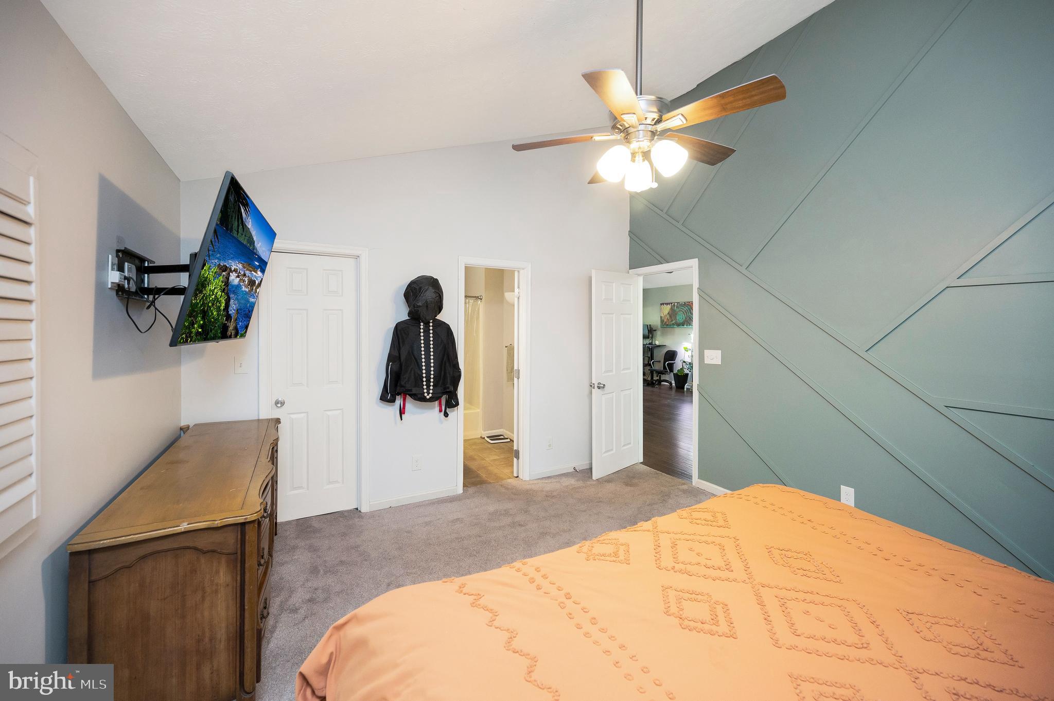 LAKE OF THE WOODS - Residential