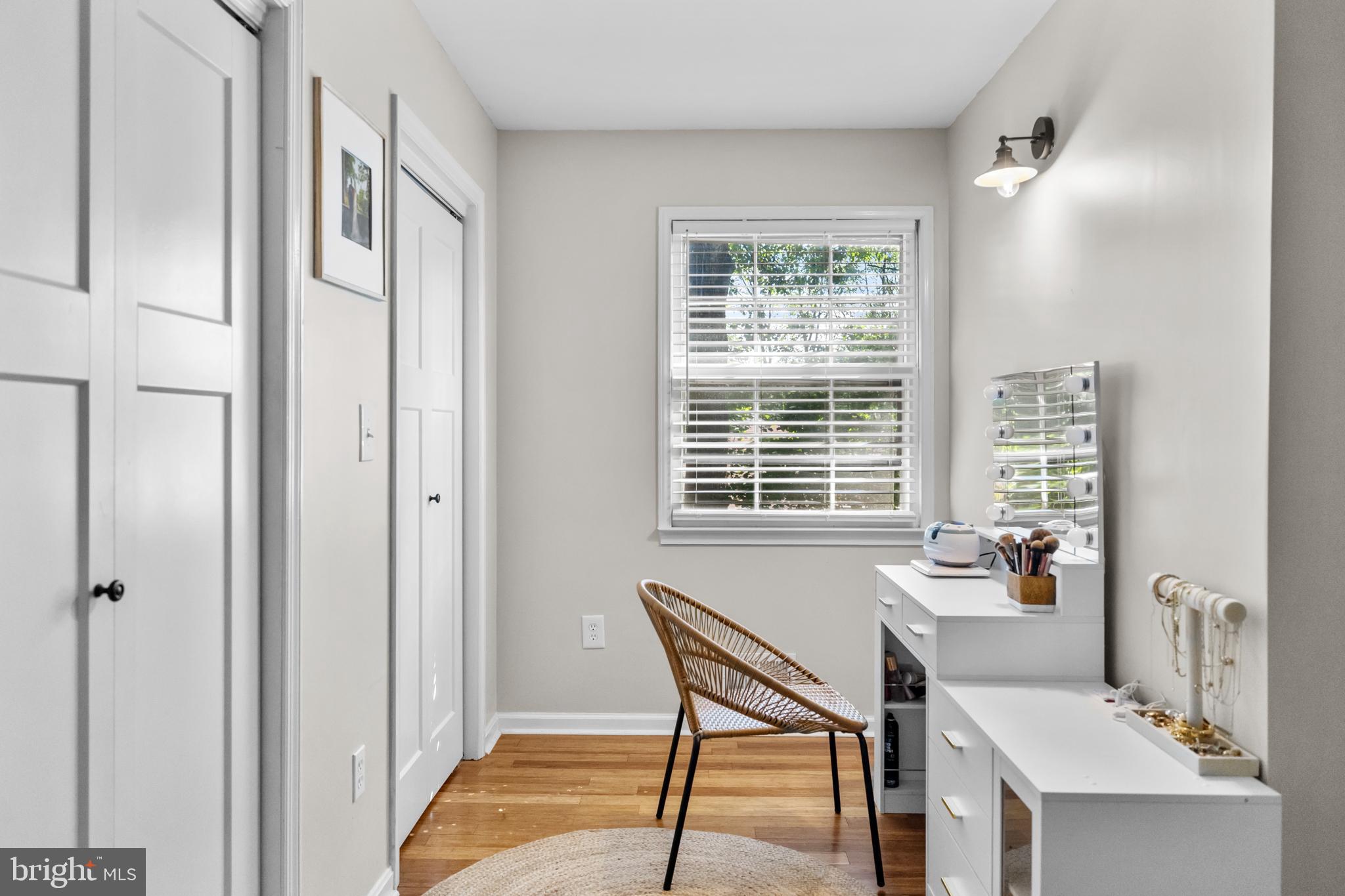 COUNTRY CLUB LAKE - Residential