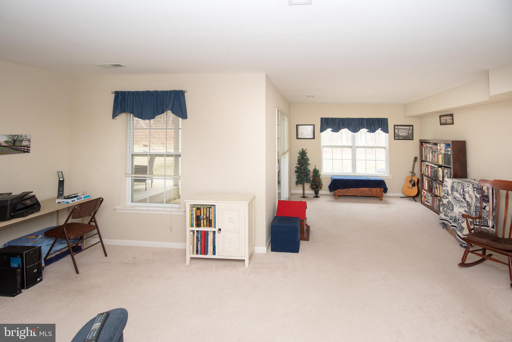 COUNTRY VIEW ESTATES - Residential