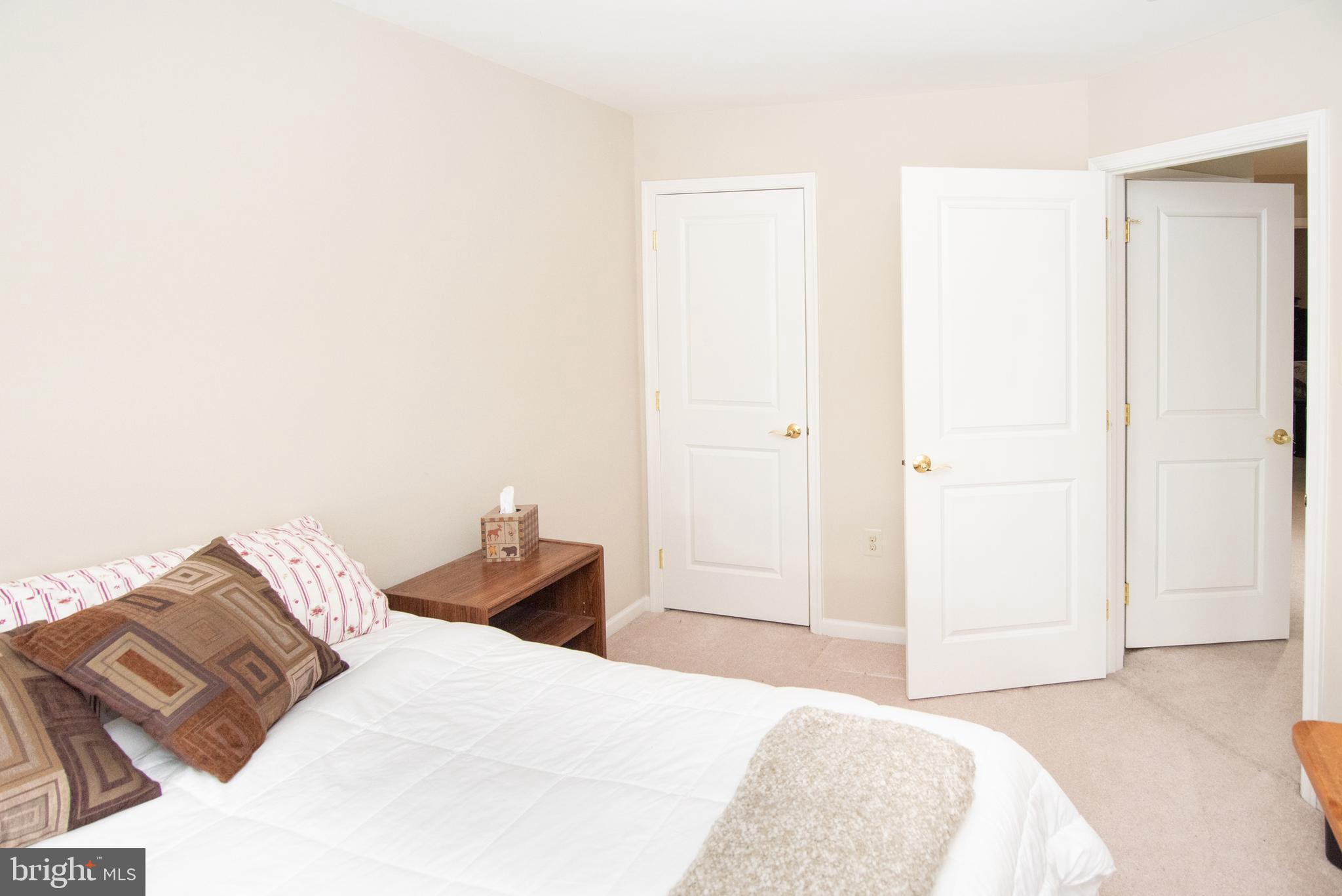 COUNTRY VIEW ESTATES - Residential