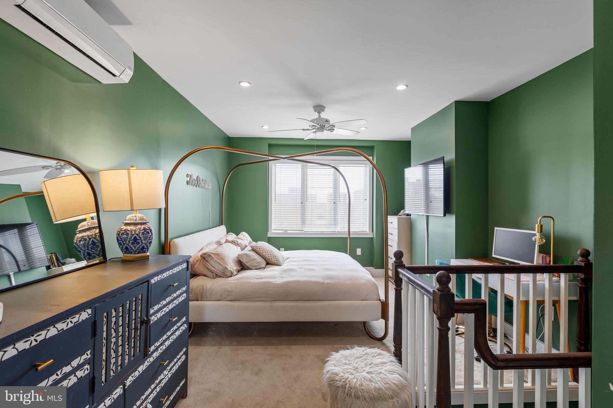 GRADUATE HOSPITAL - Residential