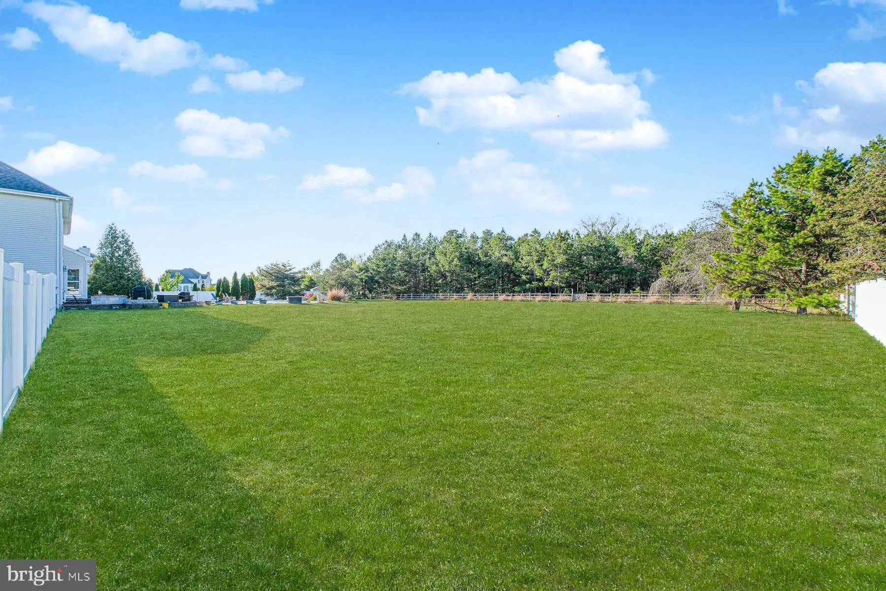 Additional image 105 of 43 Oxford Circle, Southampton, NJ 08088