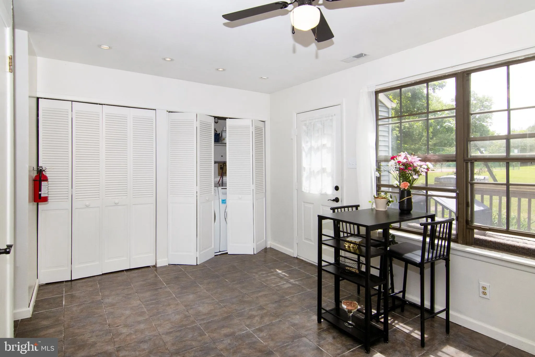 Mantua, New Jersey 08051, United States, 3 Bedrooms Bedrooms, ,3 BathroomsBathrooms,Residential,Active,135516