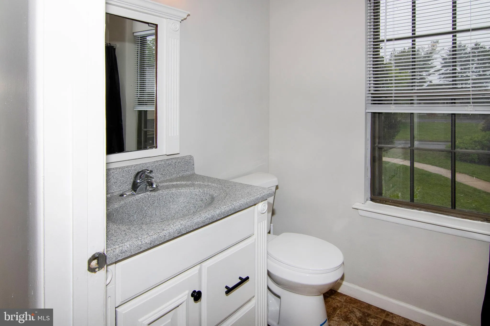 Mantua, New Jersey 08051, United States, 3 Bedrooms Bedrooms, ,3 BathroomsBathrooms,Residential,Active,135516