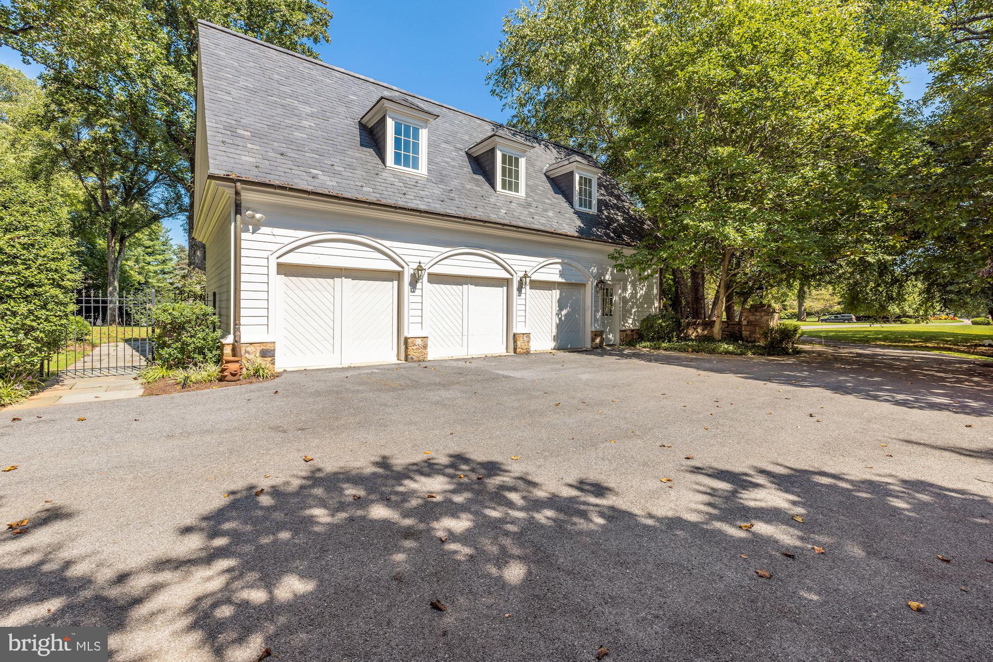 BRADLEY FARMS - Residential