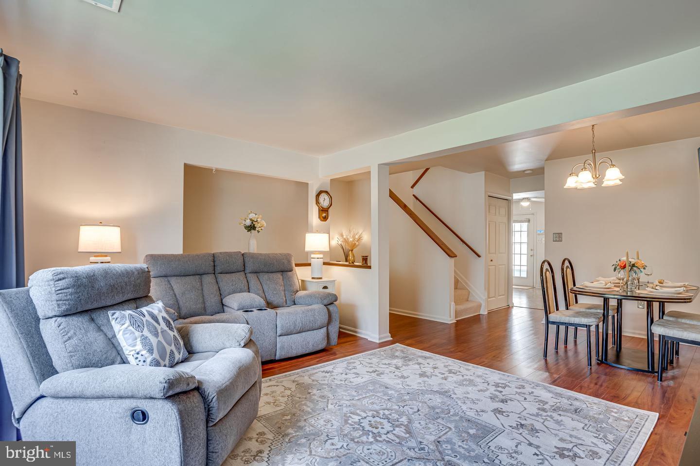 ST CHARLES LANCASTER - Residential Lease