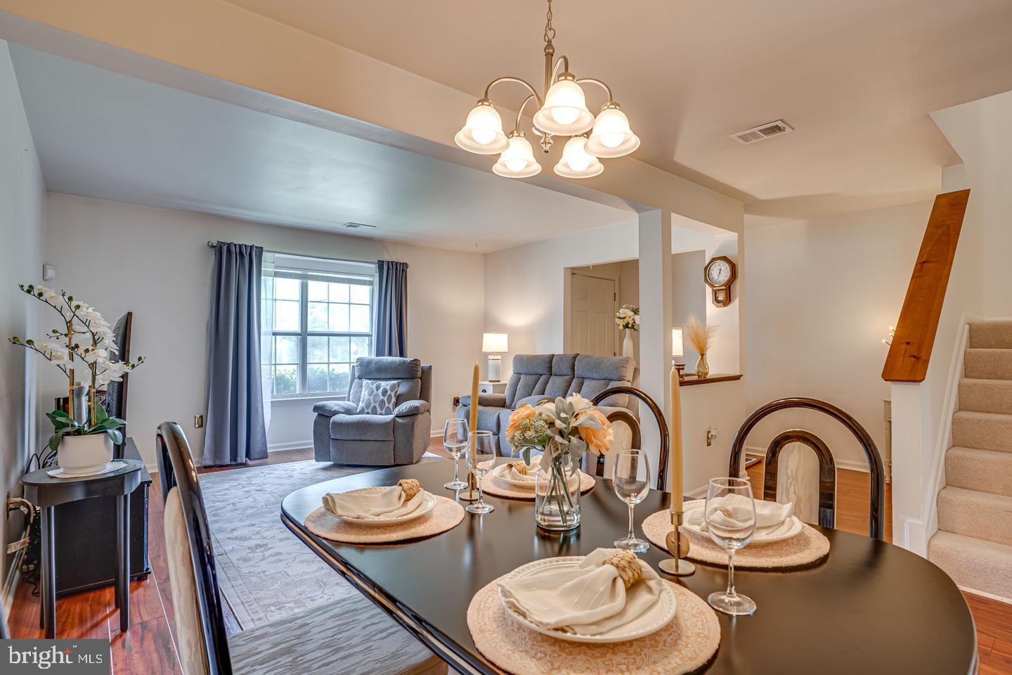 ST CHARLES LANCASTER - Residential Lease