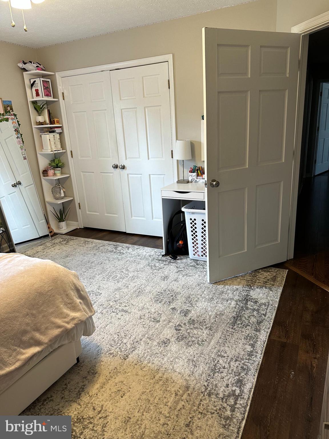 SHANLIN RIDGE - Residential