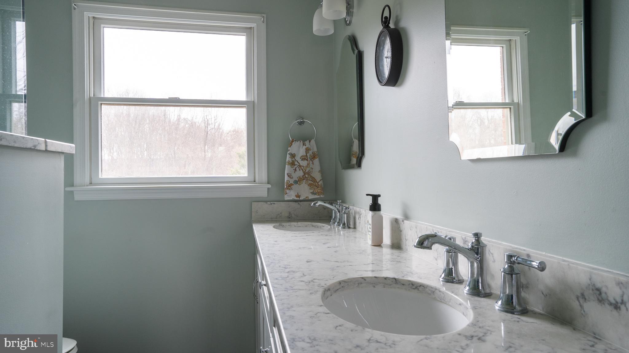 SHANLIN RIDGE - Residential