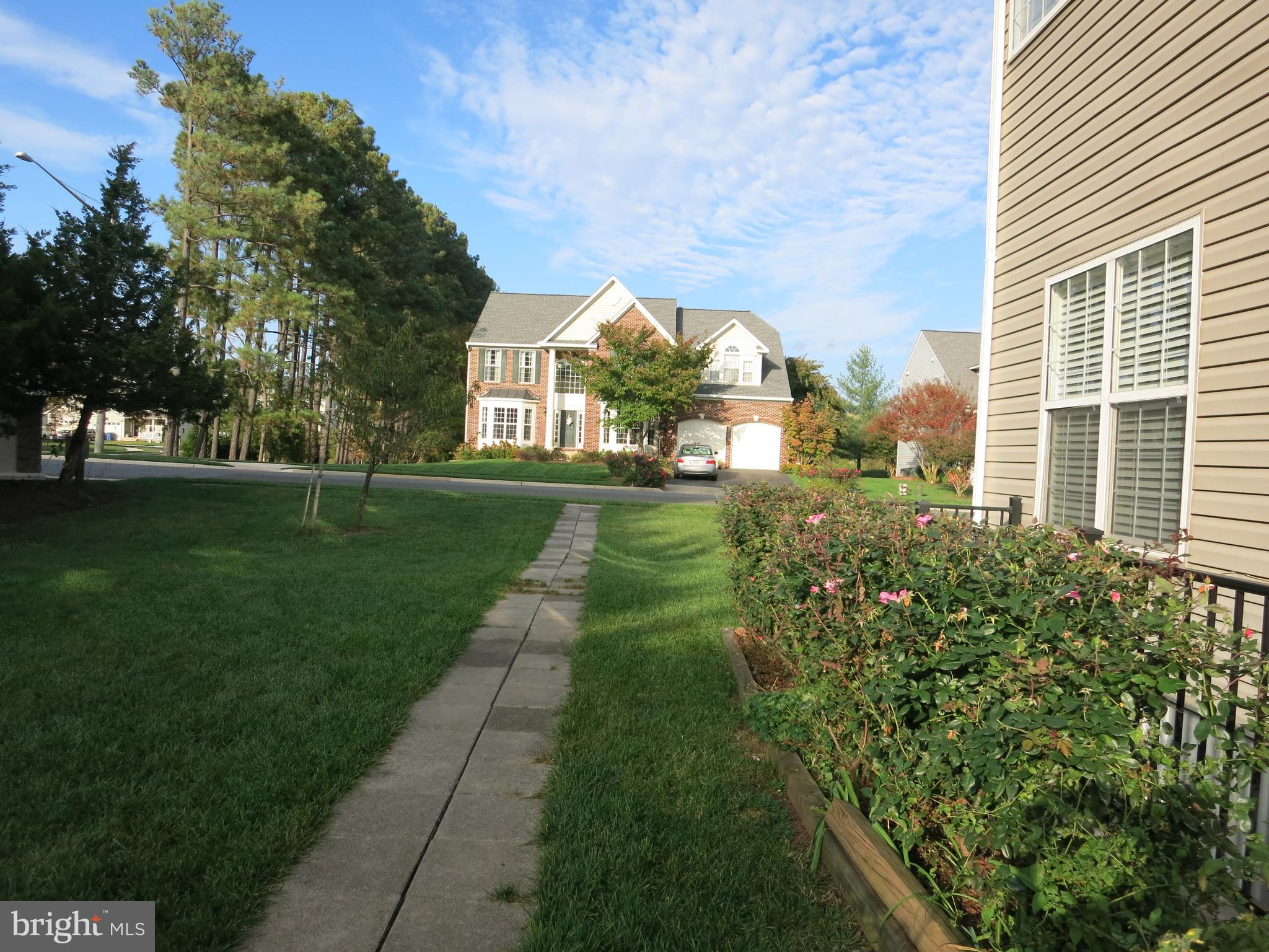 BARRETTS CROSSING - Residential Lease