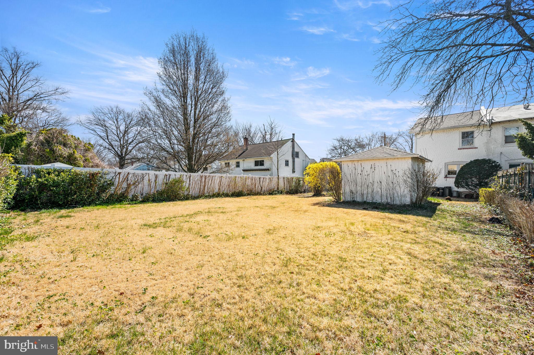 LANSDOWNE - Residential