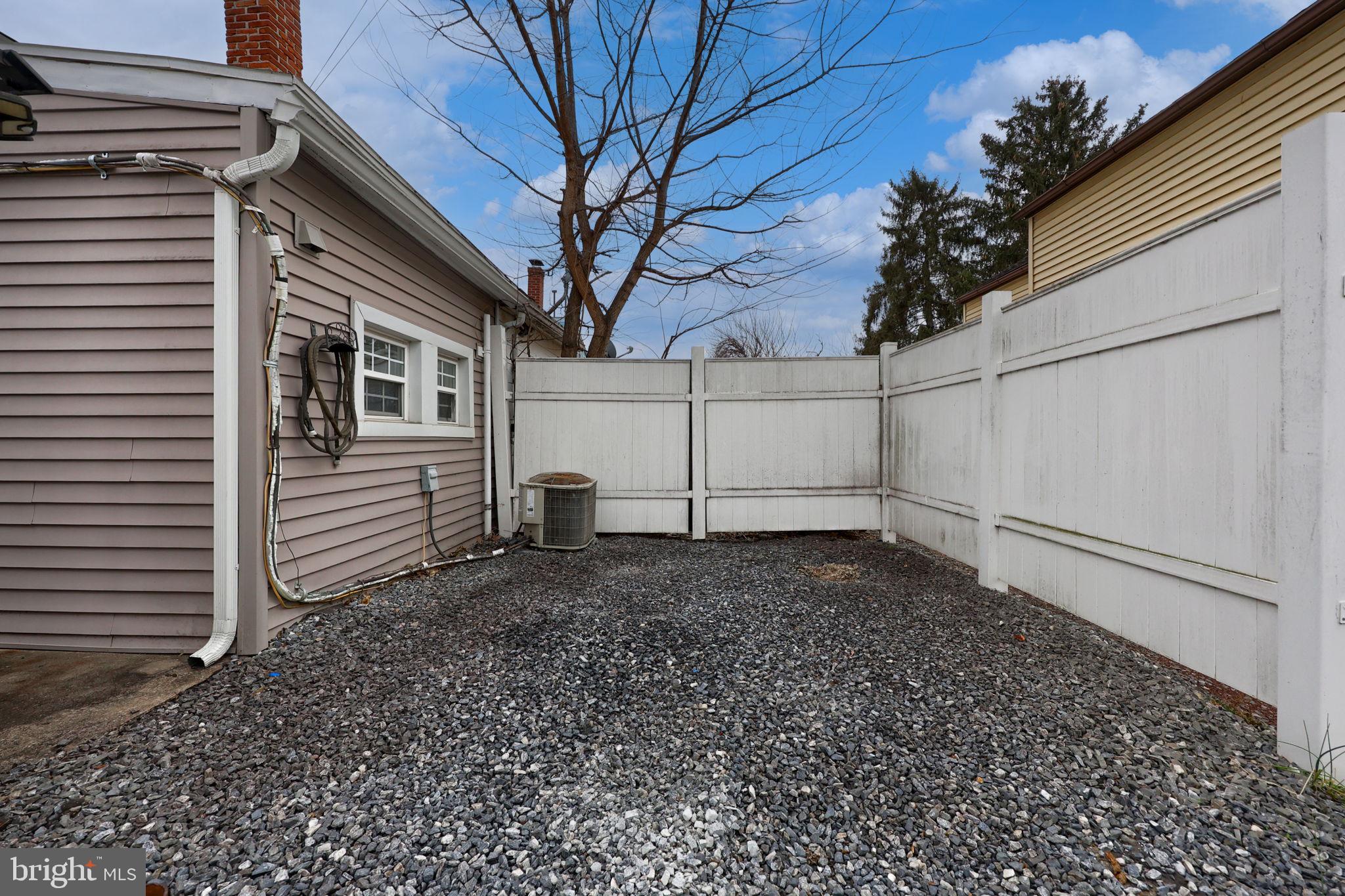 COLUMBIA BOROUGH - Residential