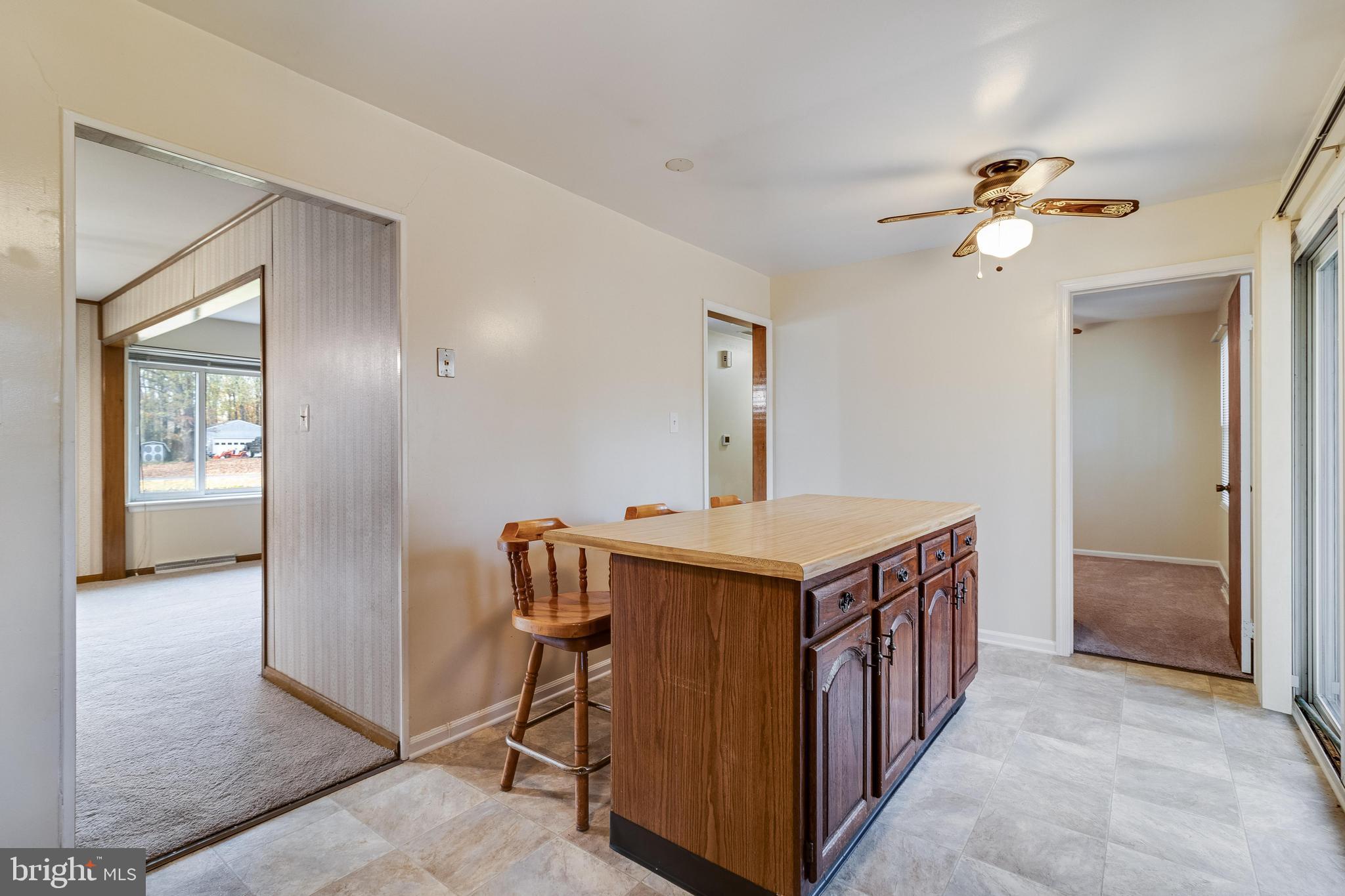 NEWTOWN ESTATES - Residential Lease