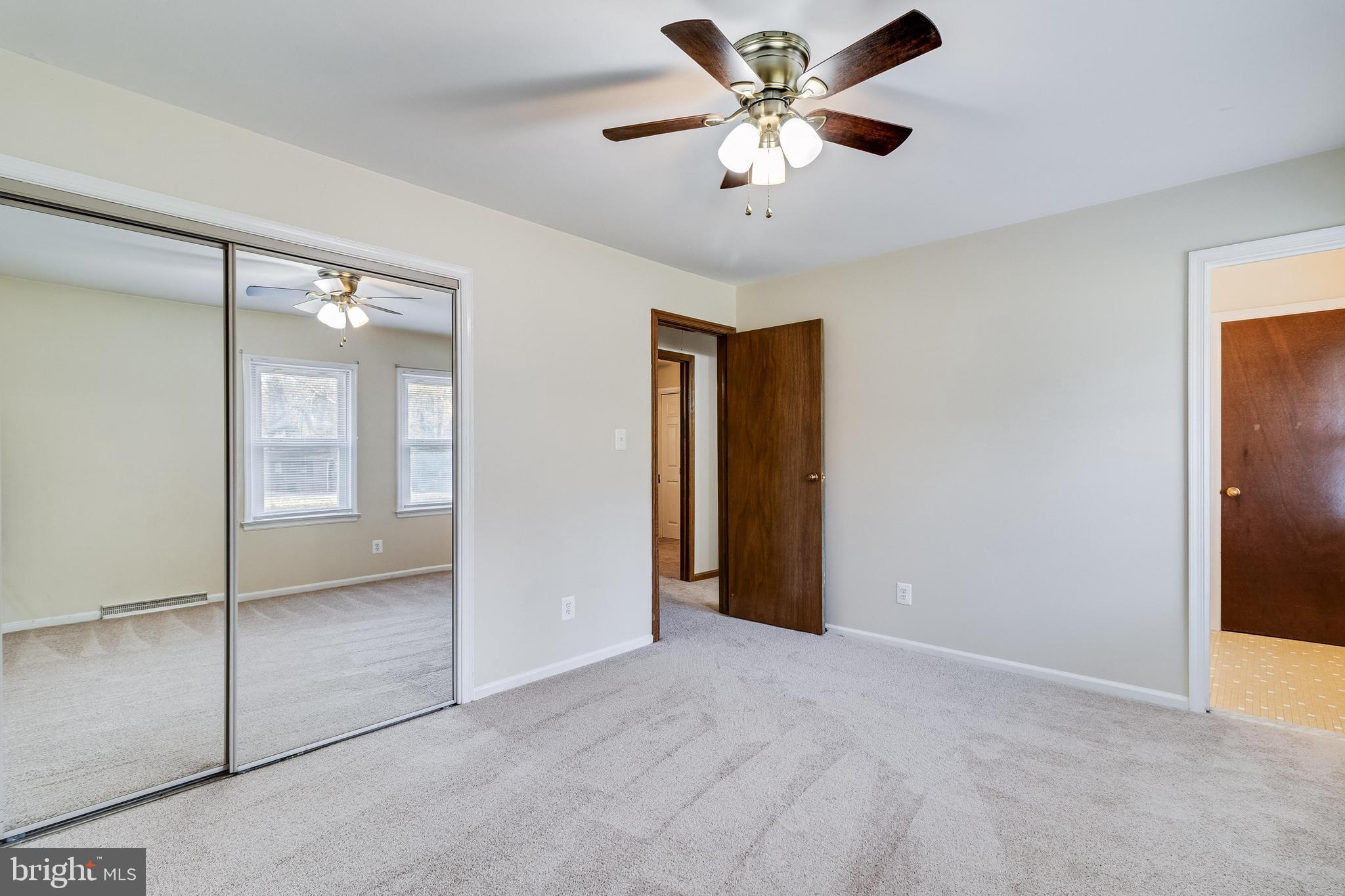 NEWTOWN ESTATES - Residential Lease