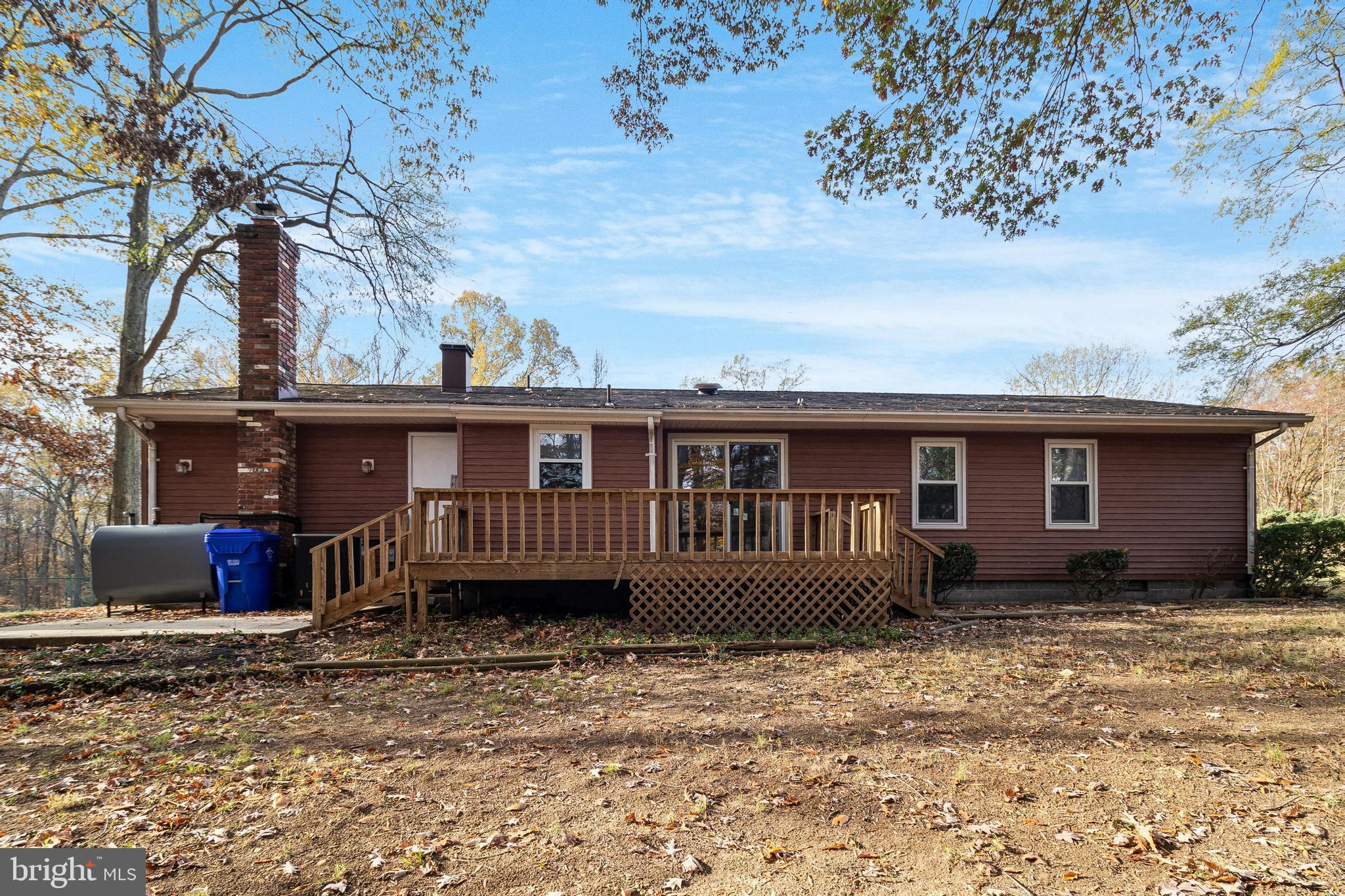 NEWTOWN ESTATES - Residential Lease