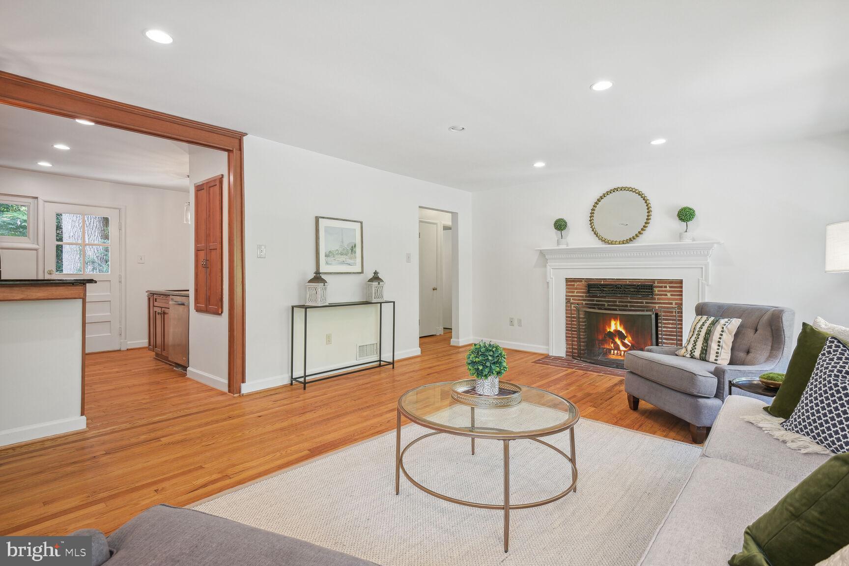 HOMEWOOD - Residential