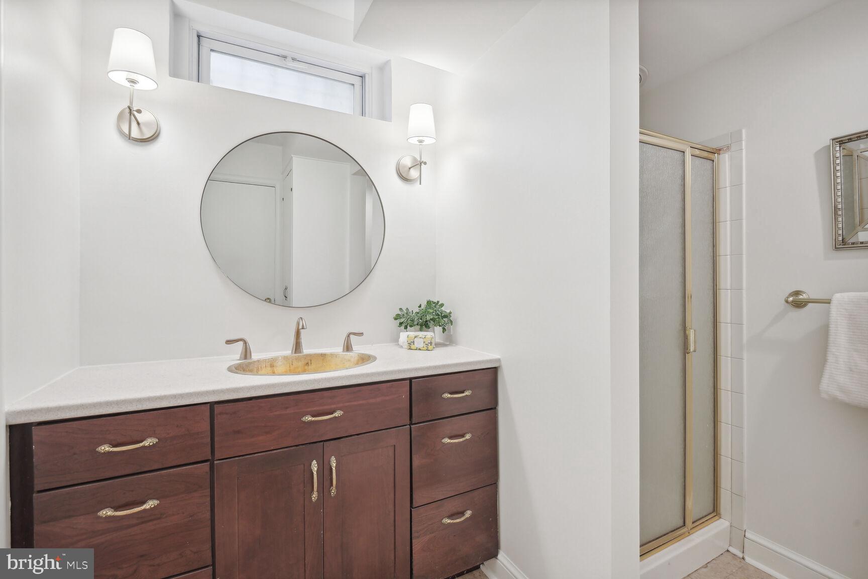 HOMEWOOD - Residential