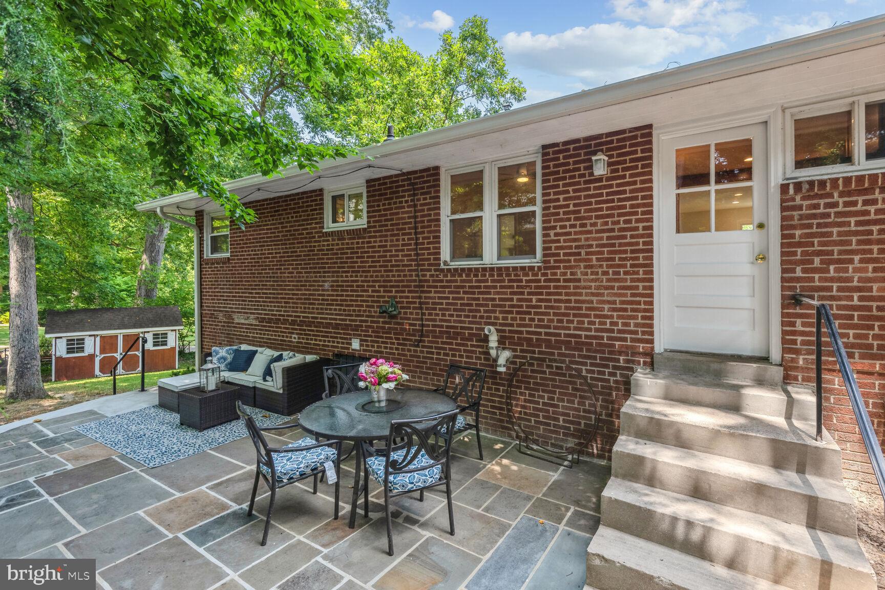 HOMEWOOD - Residential