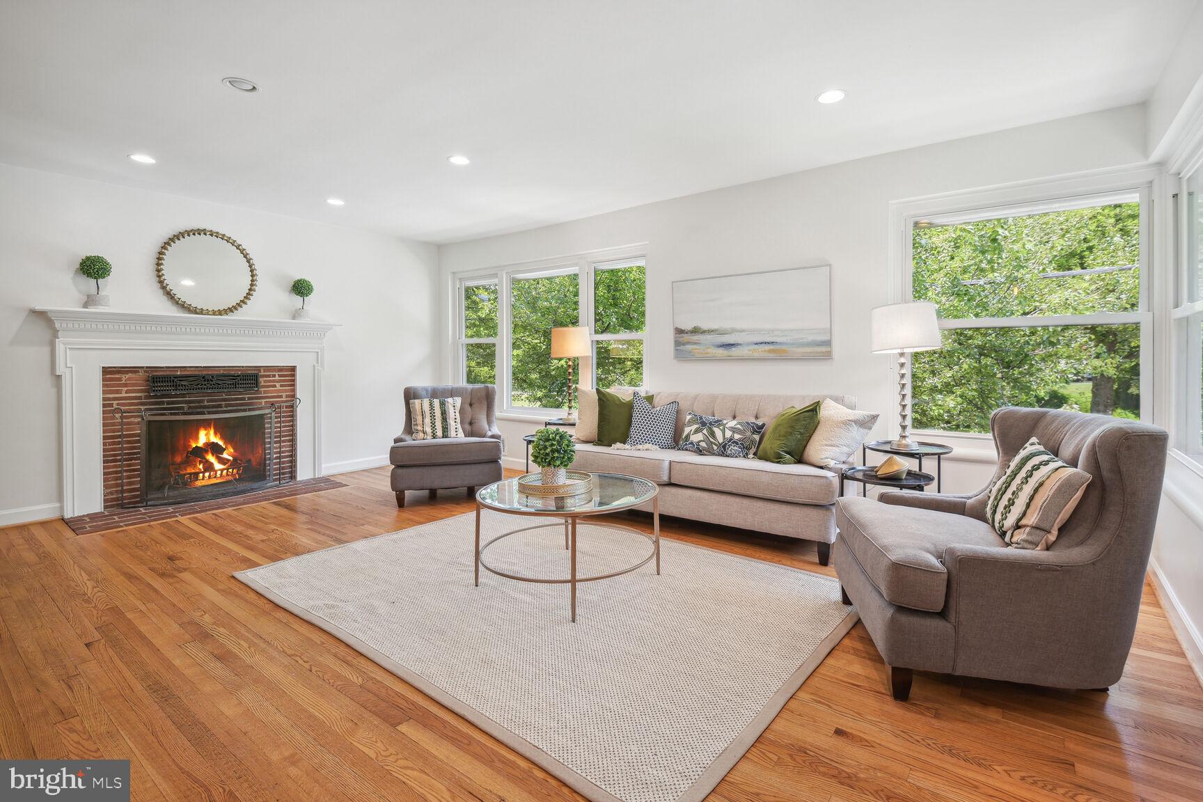 HOMEWOOD - Residential