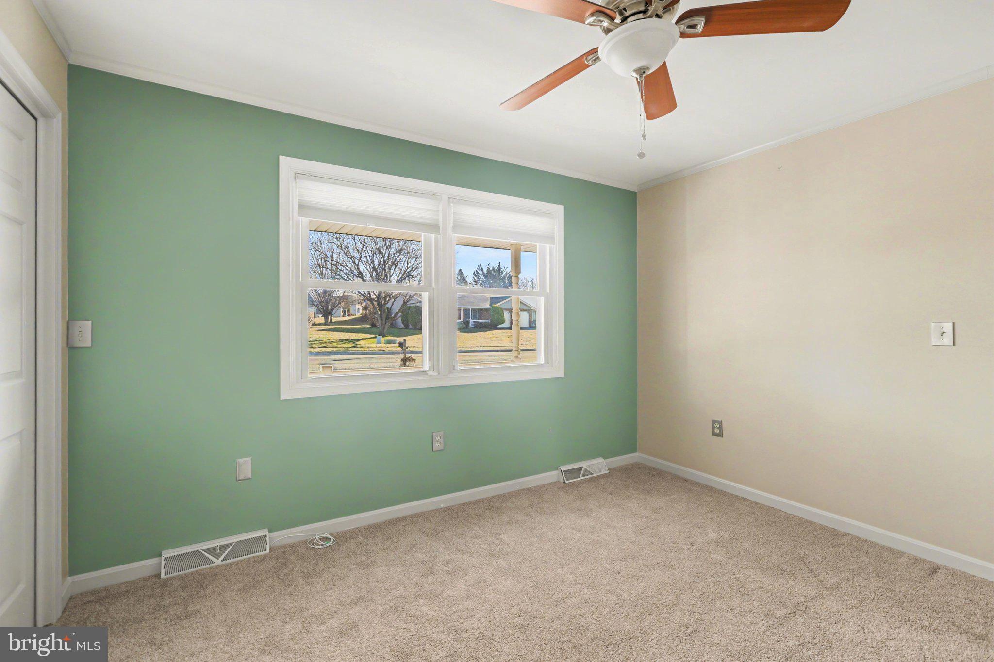 WOODRIDGE - Residential