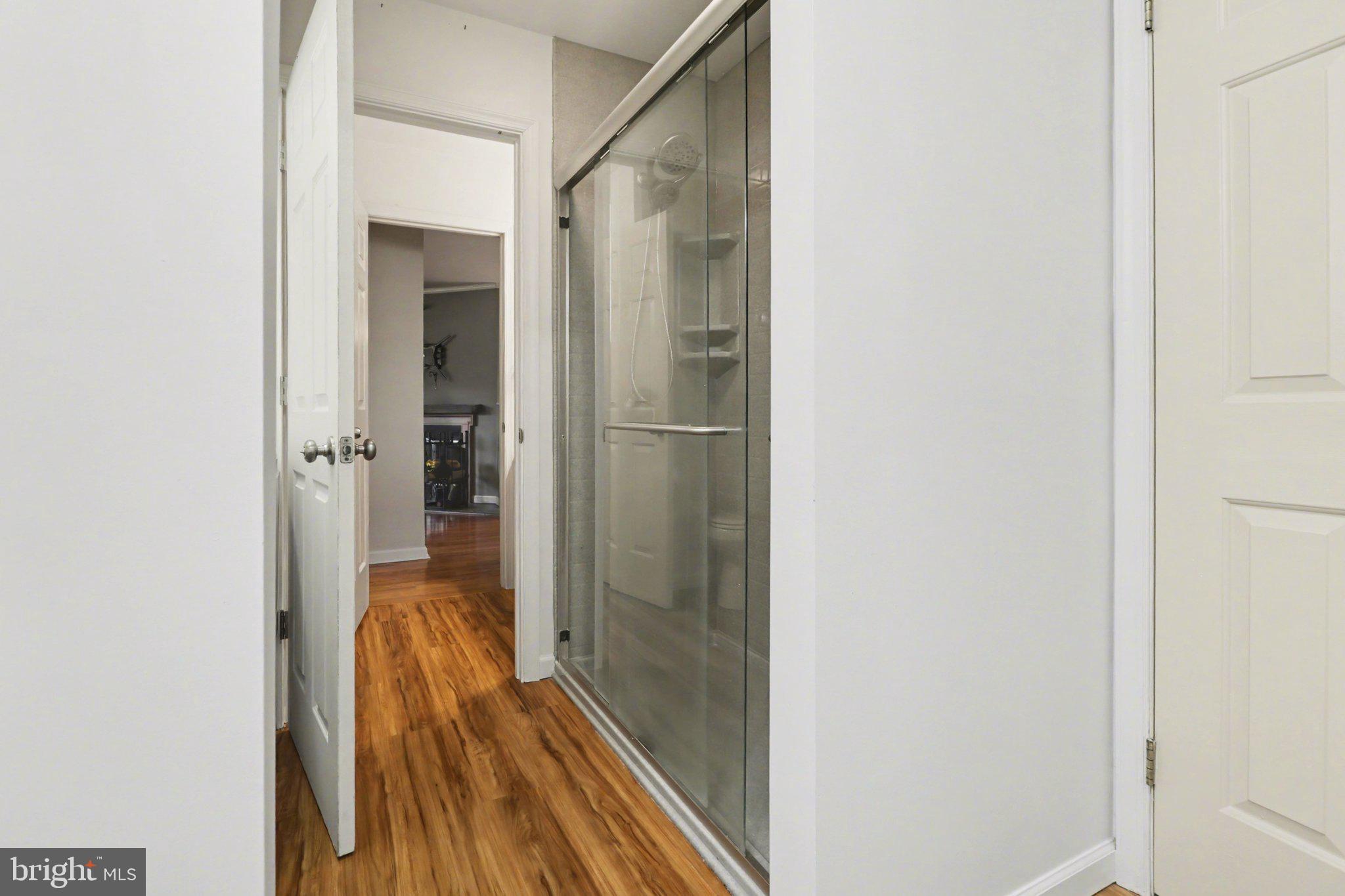 WOODRIDGE - Residential