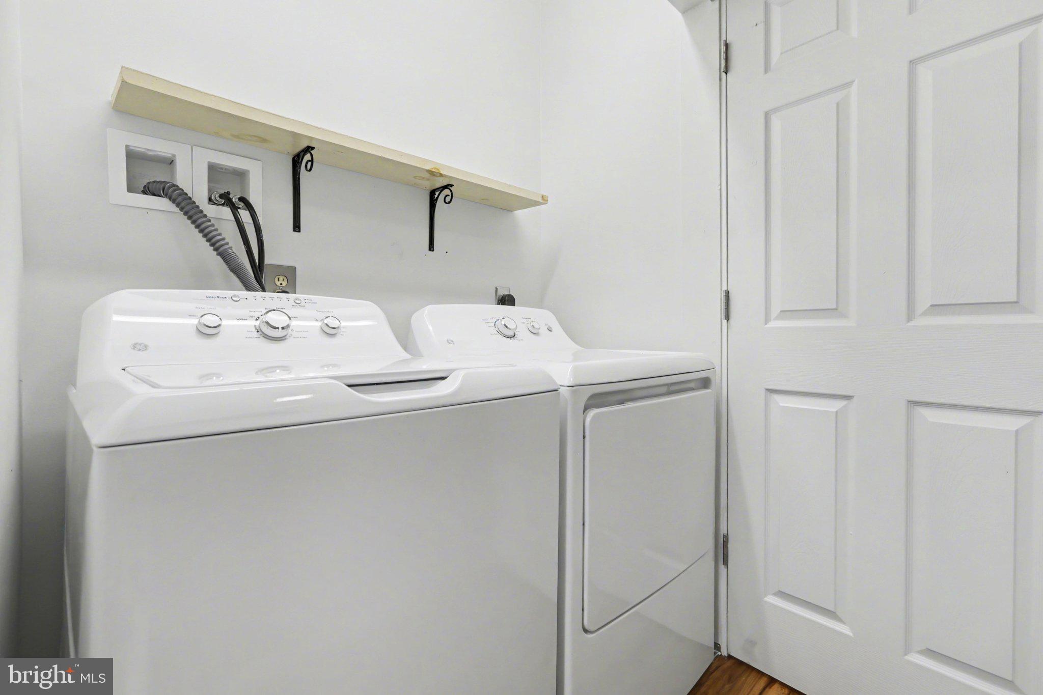 WOODRIDGE - Residential