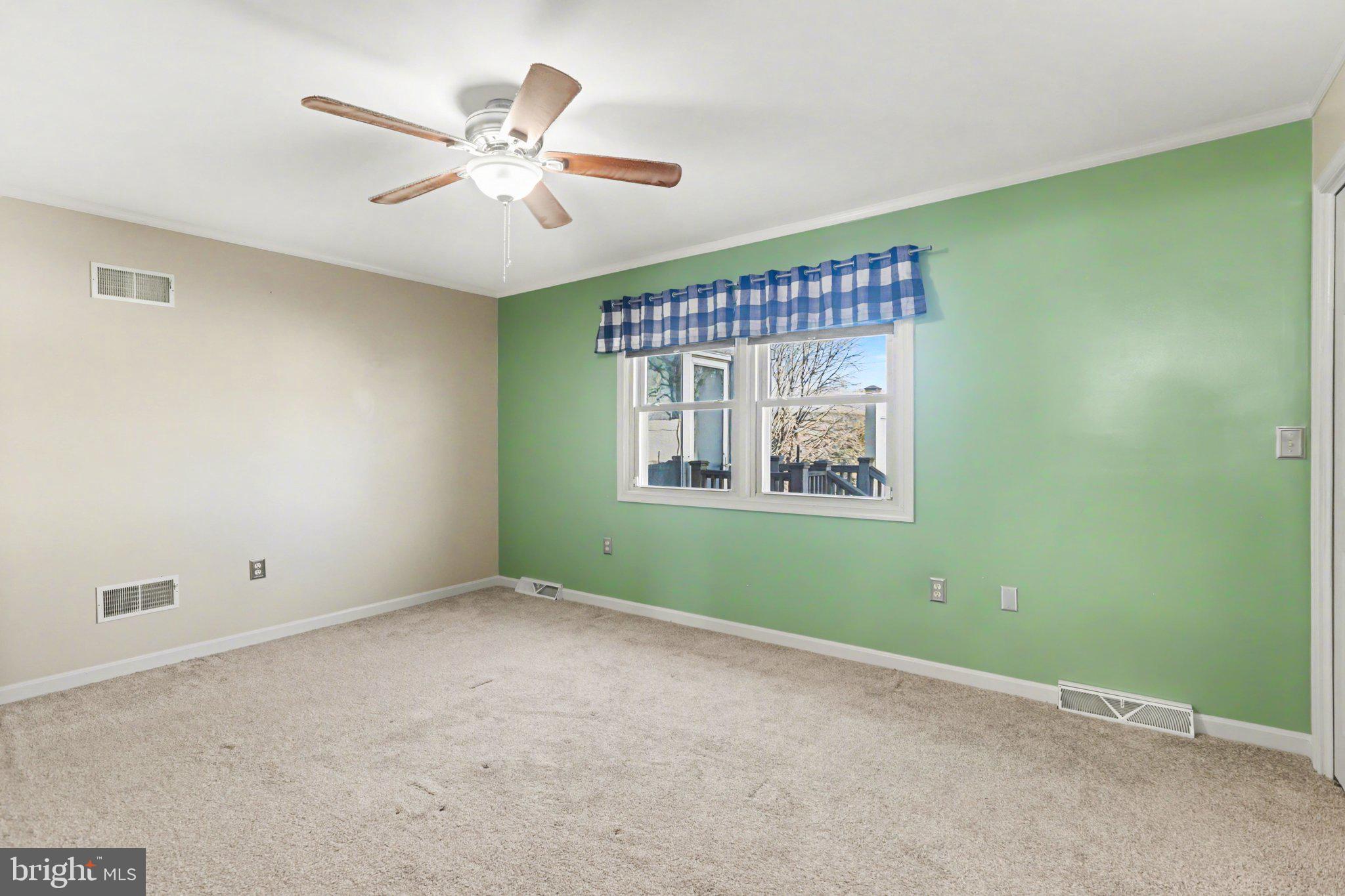 WOODRIDGE - Residential