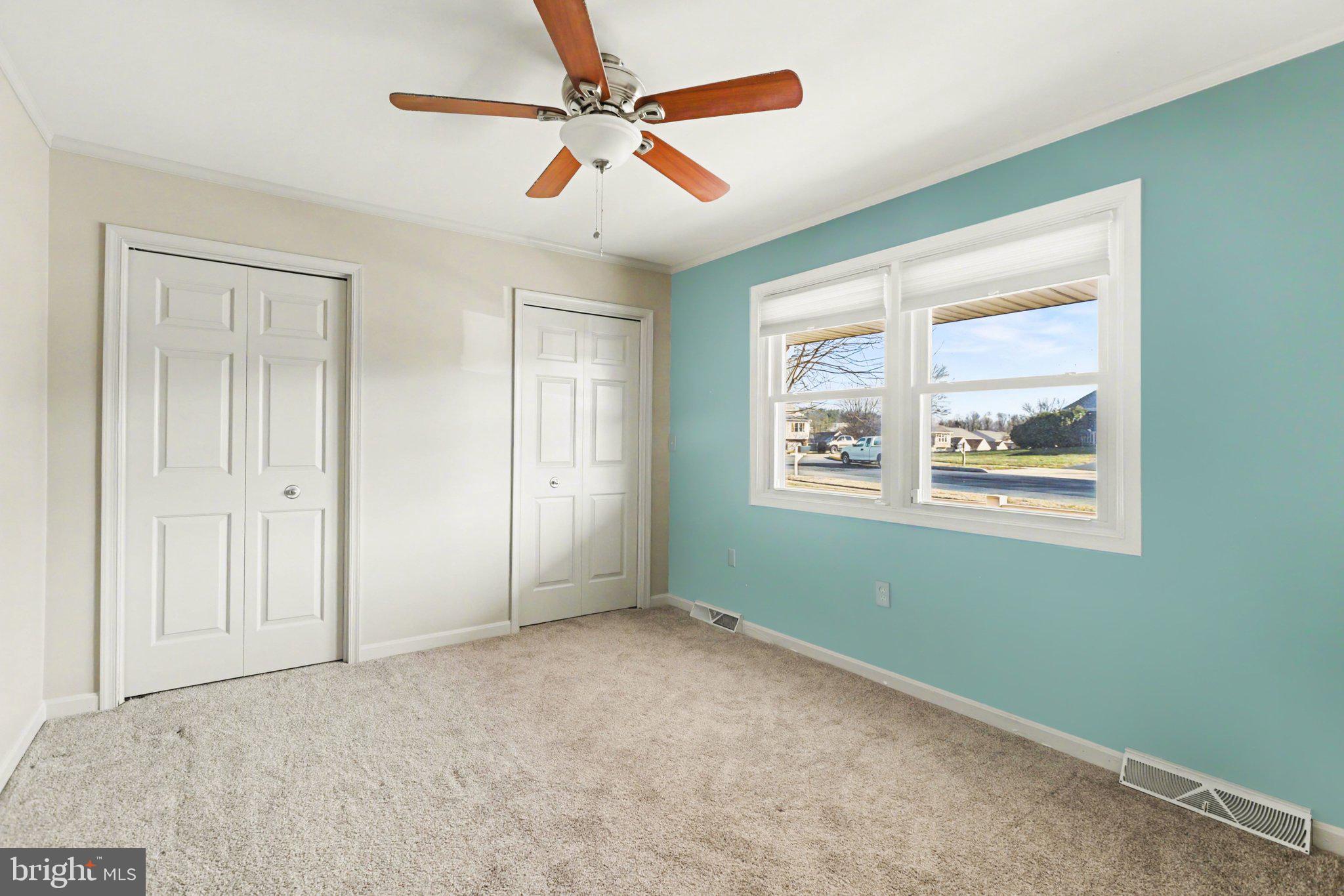 WOODRIDGE - Residential