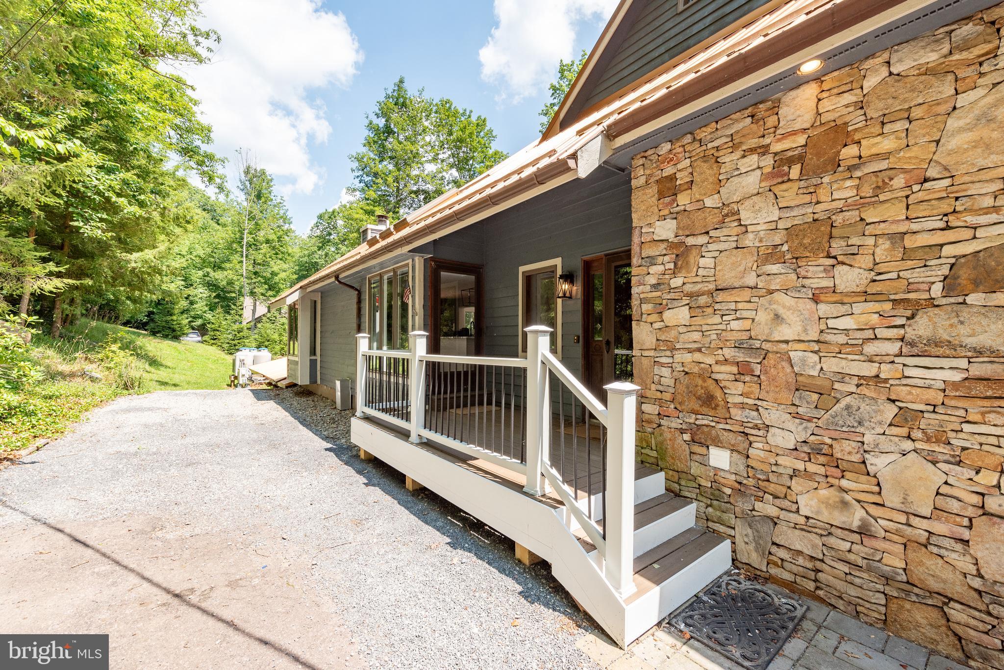 MILLHOUSE - Residential