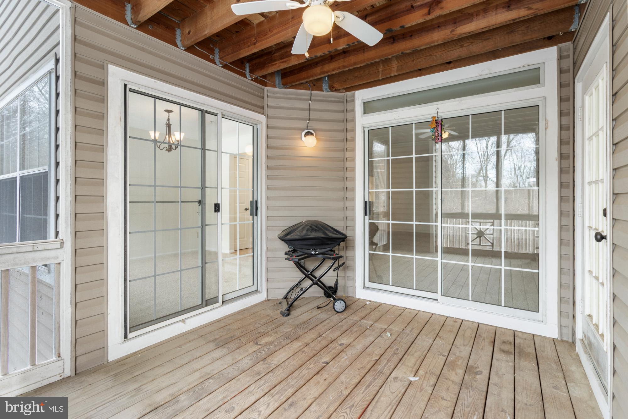 ENGLISH COUNTRY MANOR - Residential