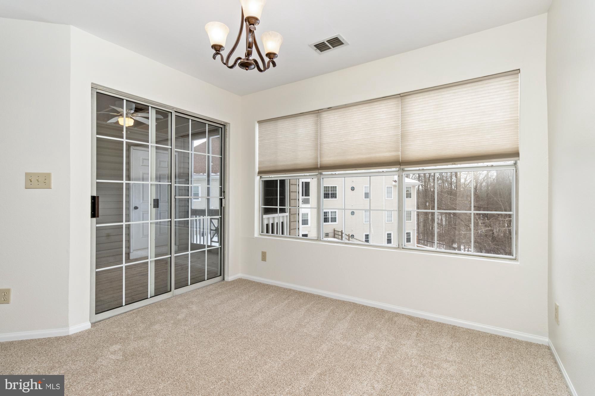 ENGLISH COUNTRY MANOR - Residential