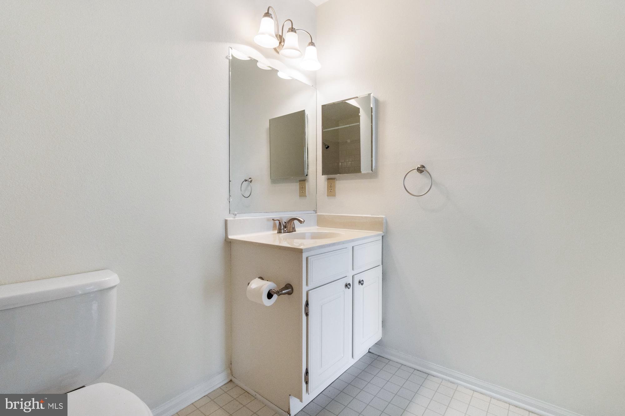 ENGLISH COUNTRY MANOR - Residential