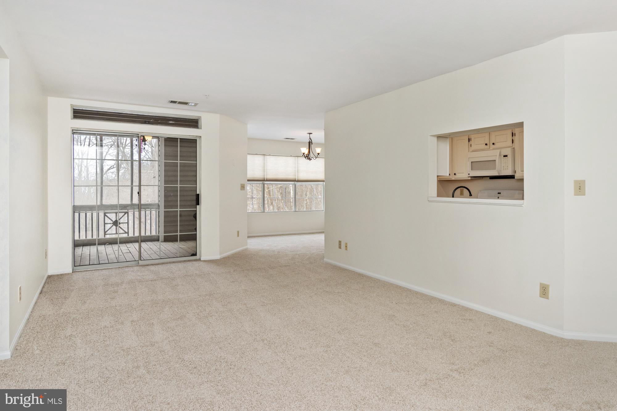 ENGLISH COUNTRY MANOR - Residential