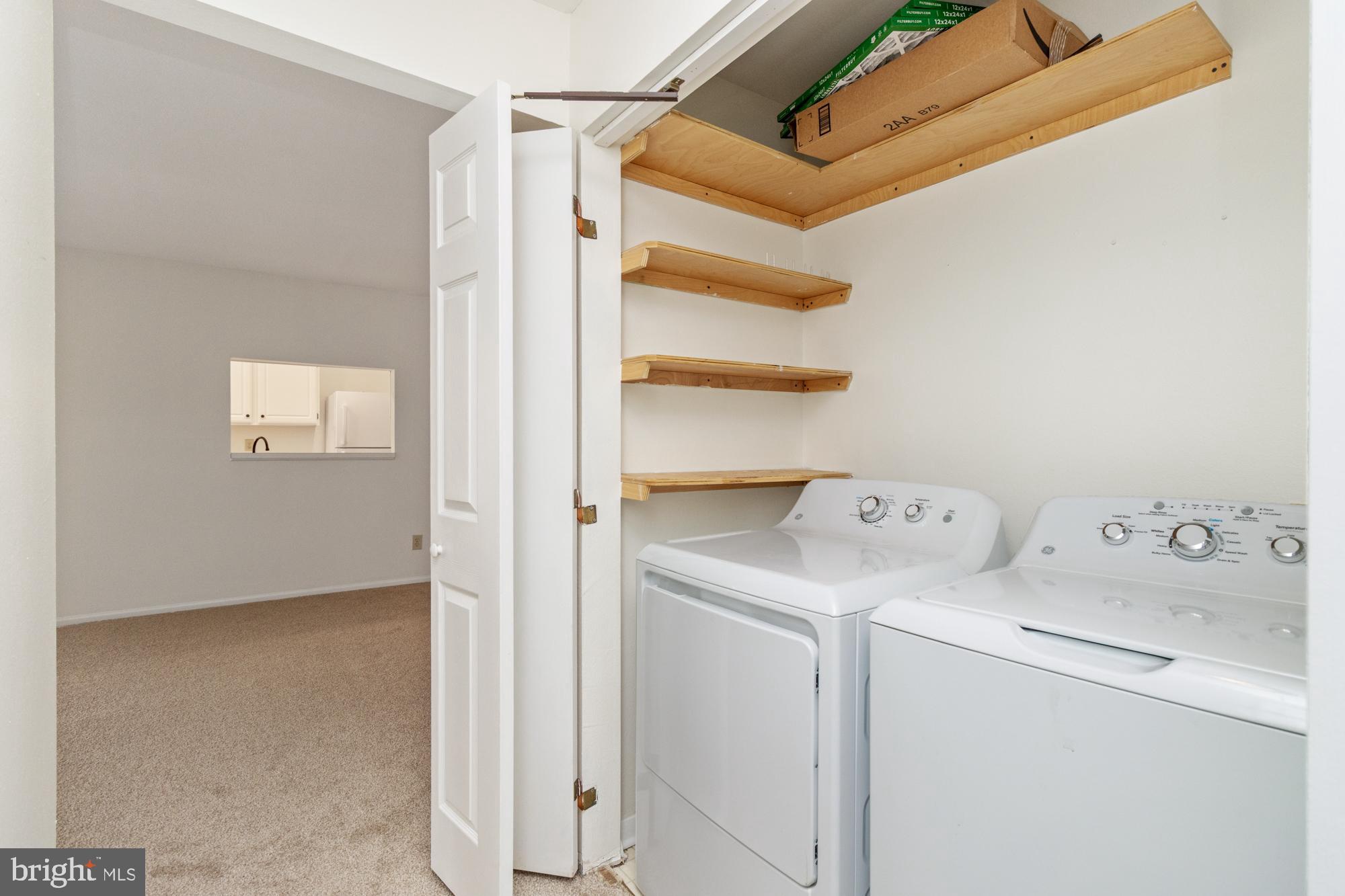 ENGLISH COUNTRY MANOR - Residential