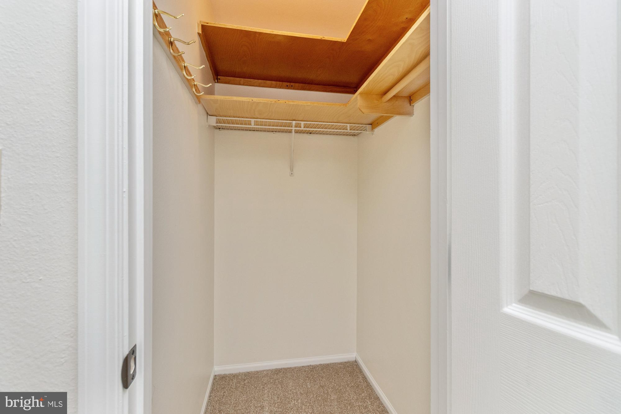 ENGLISH COUNTRY MANOR - Residential