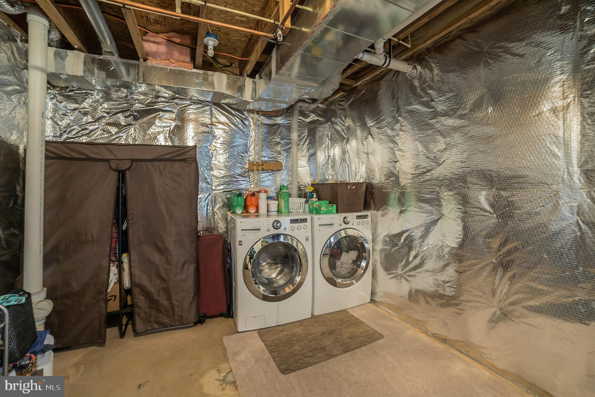 TANYARD SPRINGS - Residential Lease